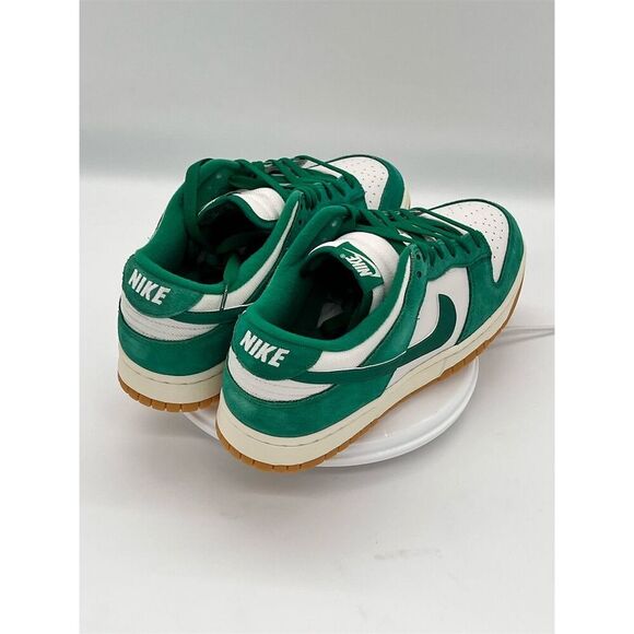 Nike Dunk Low SE 'Malachite Gum' not the same as you see in stores - Picture 10 of 16